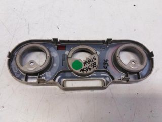 bontott TOYOTA YARIS Fűtéskapcsoló Keret