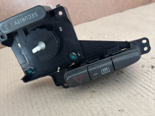 bontott TOYOTA YARIS Fűtéskapcsoló (manuális klímás)