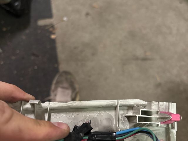 bontott TOYOTA YARIS Fűtéskapcsoló (manuális klímás)