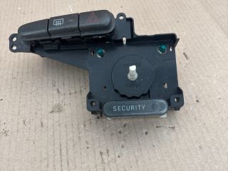 bontott TOYOTA YARIS Fűtéskapcsoló (manuális klímás)