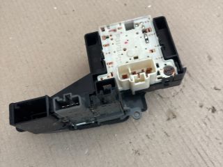 bontott TOYOTA YARIS Fűtéskapcsoló (manuális klímás)