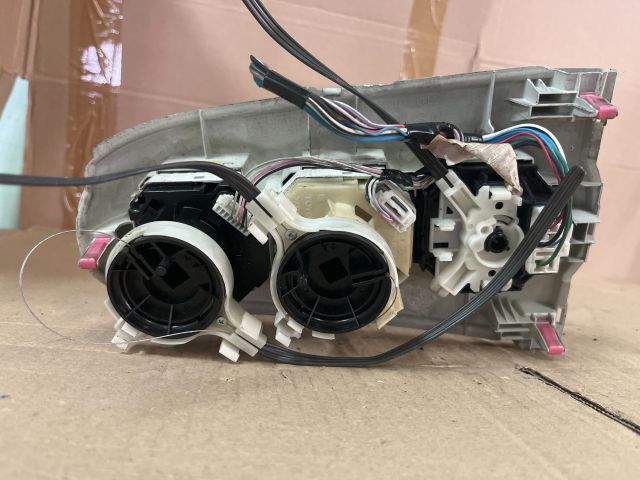 bontott TOYOTA YARIS Fűtéskapcsoló (manuális klímás)