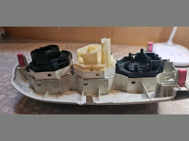 bontott TOYOTA YARIS Fűtéskapcsoló (manuális klímás)