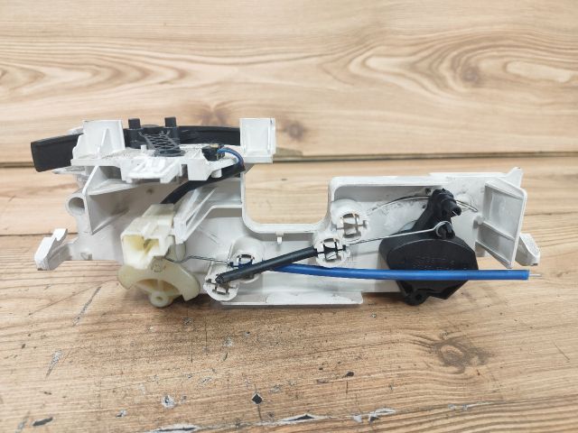 bontott TOYOTA YARIS Fűtéskapcsoló (Nem klímás)