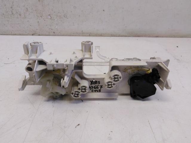 bontott TOYOTA YARIS Fűtéskapcsoló