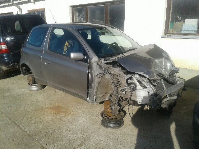 bontott TOYOTA YARIS Fűtéskapcsoló