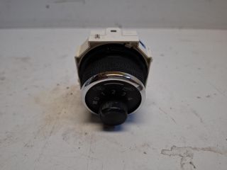 bontott TOYOTA YARIS Fűtéskapcsoló