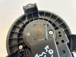 bontott TOYOTA YARIS Fűtőmotor (Klímás)