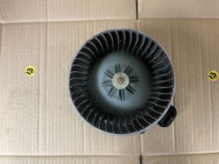 bontott TOYOTA YARIS Fűtőmotor (Klímás)