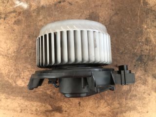 bontott TOYOTA YARIS Fűtőmotor (Klímás)