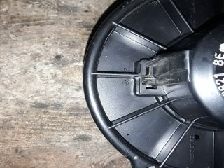 bontott TOYOTA YARIS Fűtőmotor (Klímás)