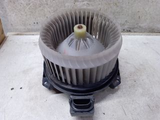 bontott TOYOTA YARIS Fűtőmotor (Klímás)