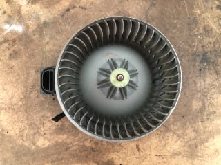 bontott TOYOTA YARIS Fűtőmotor (Klímás)