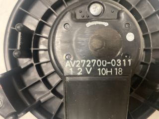 bontott TOYOTA YARIS Fűtőmotor (Klímás)