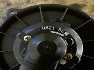 bontott TOYOTA YARIS Fűtőmotor (Klímás)