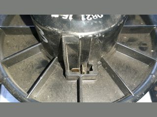 bontott TOYOTA YARIS Fűtőmotor (Nem klímás)