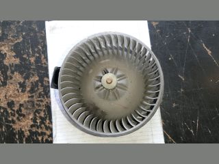 bontott TOYOTA YARIS Fűtőmotor (Nem klímás)