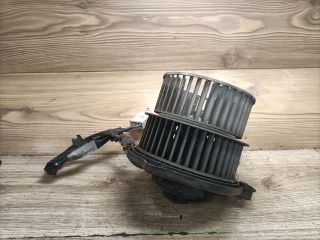 bontott TOYOTA YARIS Fűtőmotor (Nem klímás)