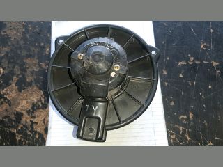 bontott TOYOTA YARIS Fűtőmotor (Nem klímás)