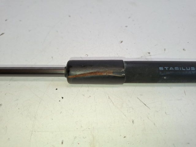 bontott TOYOTA YARIS Gázrugós Kitámasztó Teleszkóp Csomagtérajtó Jobb