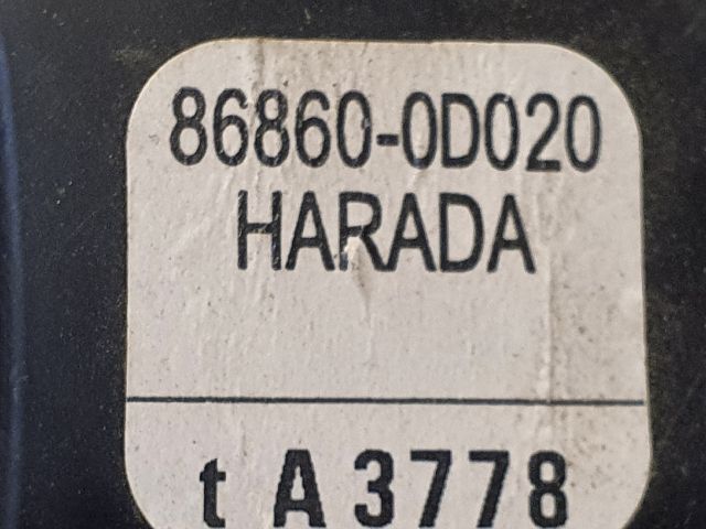 bontott TOYOTA YARIS GPS Antenna