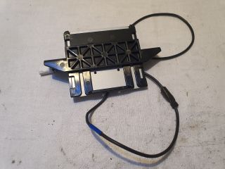 bontott TOYOTA YARIS GPS Antenna