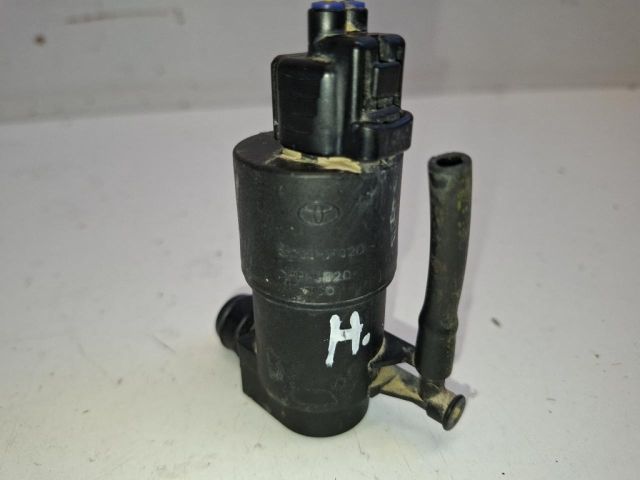 bontott TOYOTA YARIS Hátsó Ablakmosó Szivattyú