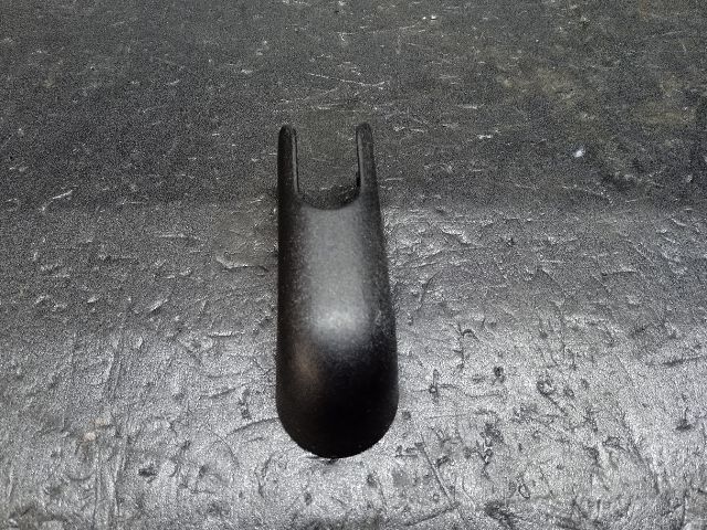 bontott TOYOTA YARIS Hátsó Ablaktörlő Kar