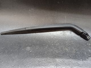 bontott TOYOTA YARIS Hátsó Ablaktörlő Kar