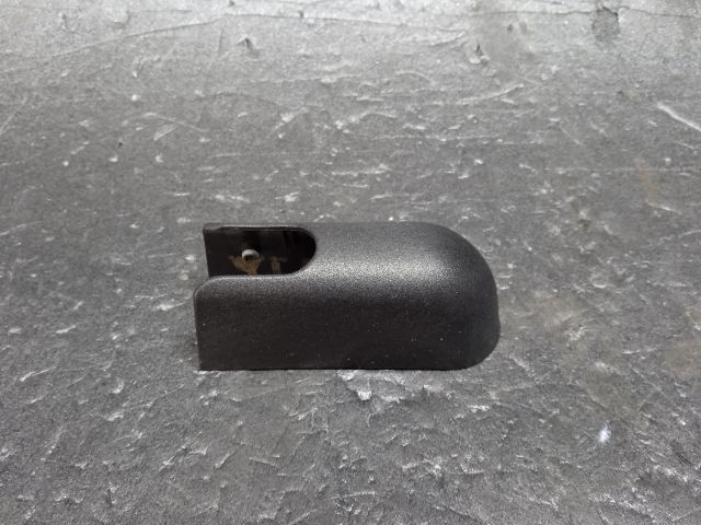 bontott TOYOTA YARIS Hátsó Ablaktörlő Kar