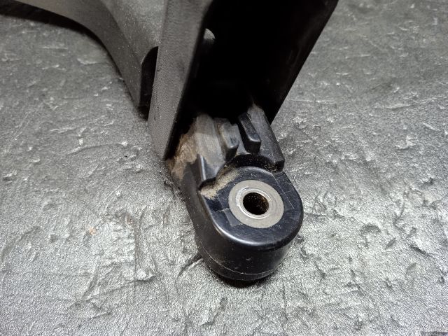 bontott TOYOTA YARIS Hátsó Ablaktörlő Kar