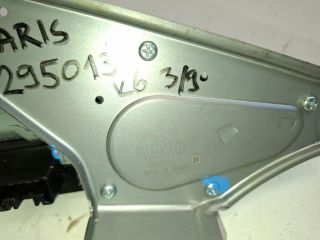 bontott TOYOTA YARIS Hátsó Ablaktörlő Motor