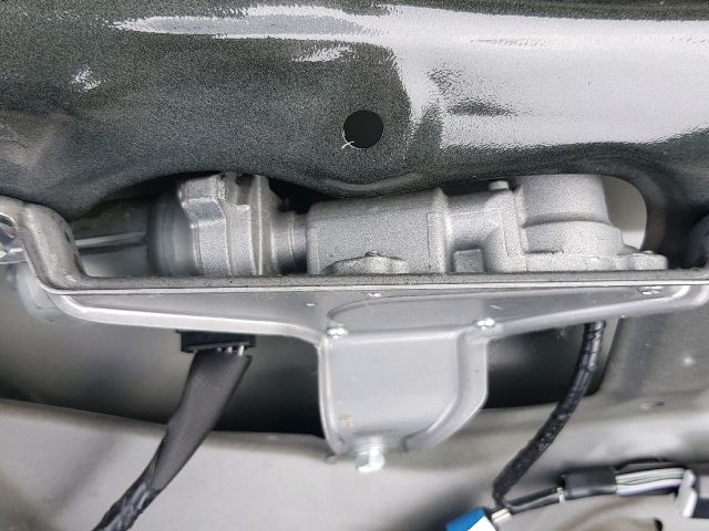 bontott TOYOTA YARIS Hátsó Ablaktörlő Motor