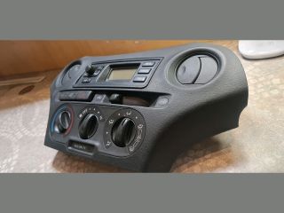 bontott TOYOTA YARIS Hátsó Ablaktörlő Motor