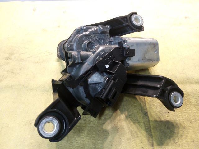 bontott TOYOTA YARIS Hátsó Ablaktörlő Motor