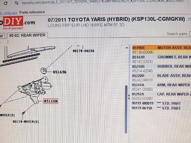 bontott TOYOTA YARIS Hátsó Ablaktörlő Motor
