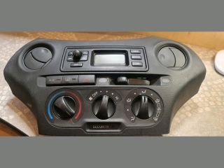 bontott TOYOTA YARIS Hátsó Ablaktörlő Motor