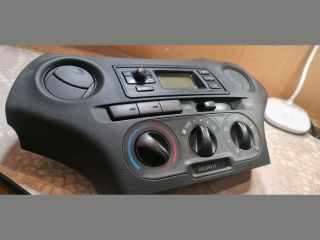 bontott TOYOTA YARIS Hátsó Ablaktörlő Motor