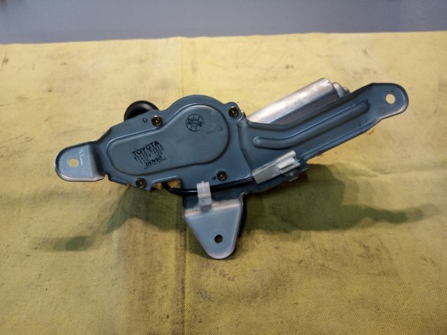 bontott TOYOTA YARIS Hátsó Ablaktörlő Motor