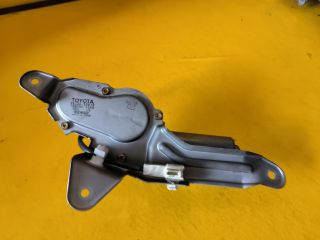 bontott TOYOTA YARIS Hátsó Ablaktörlő Motor