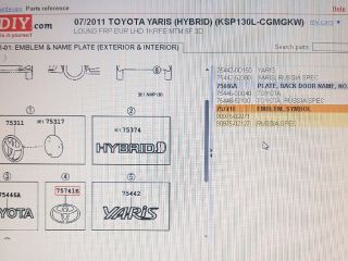 bontott TOYOTA YARIS Hátsó Embléma