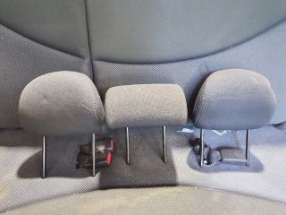 bontott TOYOTA YARIS Hátsó Fejtámla