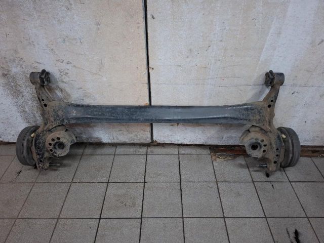 bontott TOYOTA YARIS Hátsó Híd (Dobfékes)