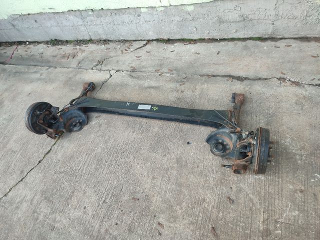 bontott TOYOTA YARIS Hátsó Híd (Dobfékes)