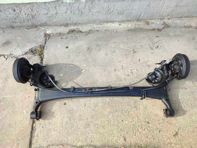 bontott TOYOTA YARIS Hátsó Híd (Dobfékes)