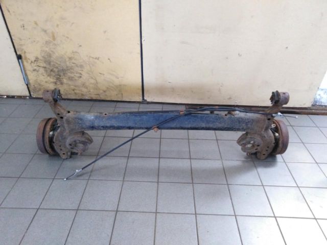 bontott TOYOTA YARIS Hátsó Híd (Dobfékes)