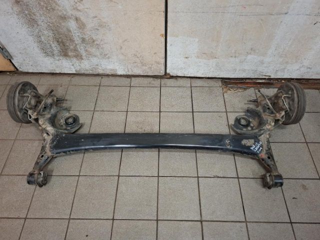 bontott TOYOTA YARIS Hátsó Híd (Dobfékes)