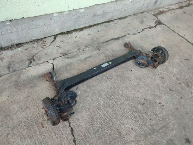 bontott TOYOTA YARIS Hátsó Híd (Dobfékes)