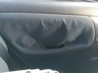 bontott TOYOTA YARIS Hátsó középső Biztonsági Öv