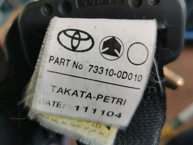 bontott TOYOTA YARIS Hátsó középső Biztonsági Öv